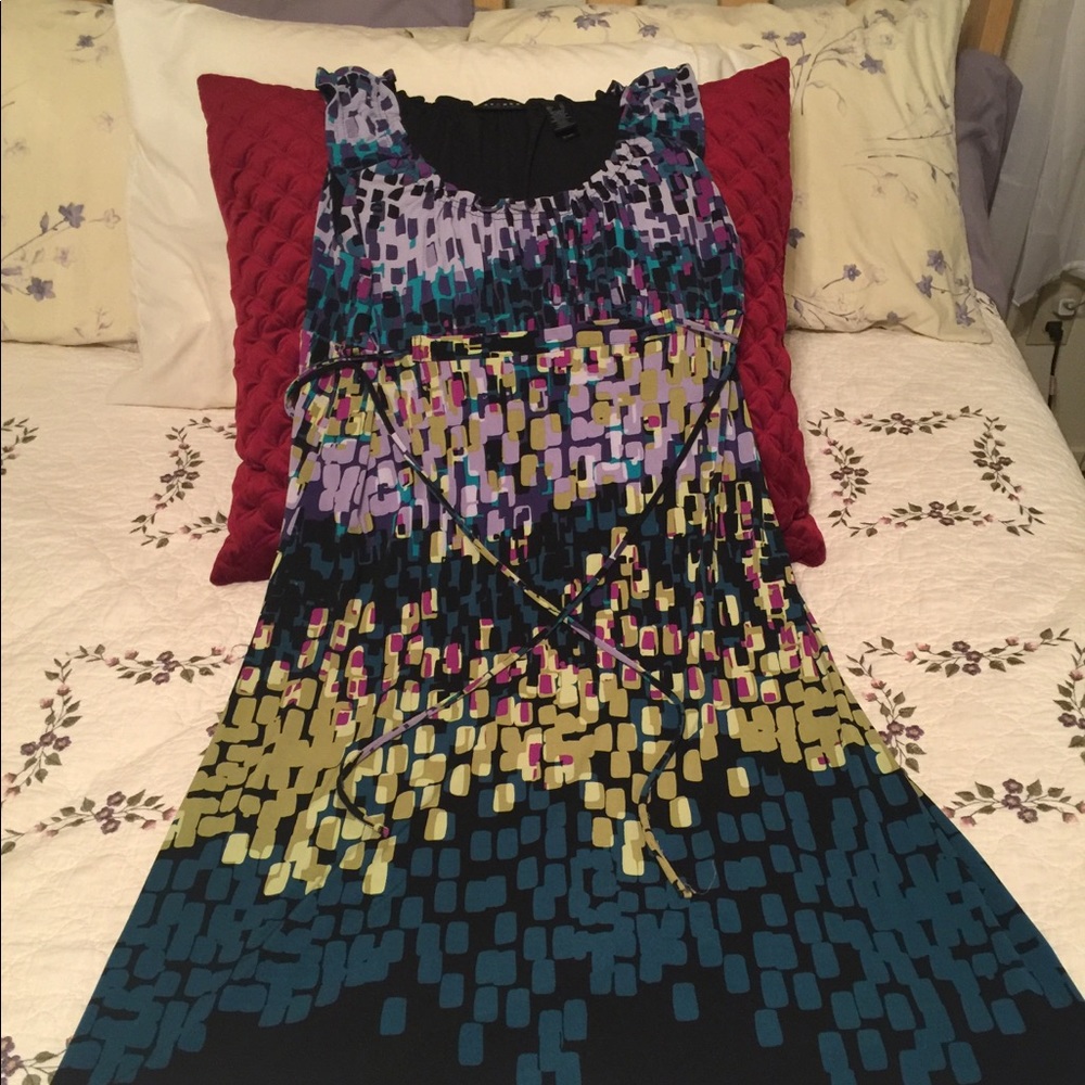 Graphic detailed dress